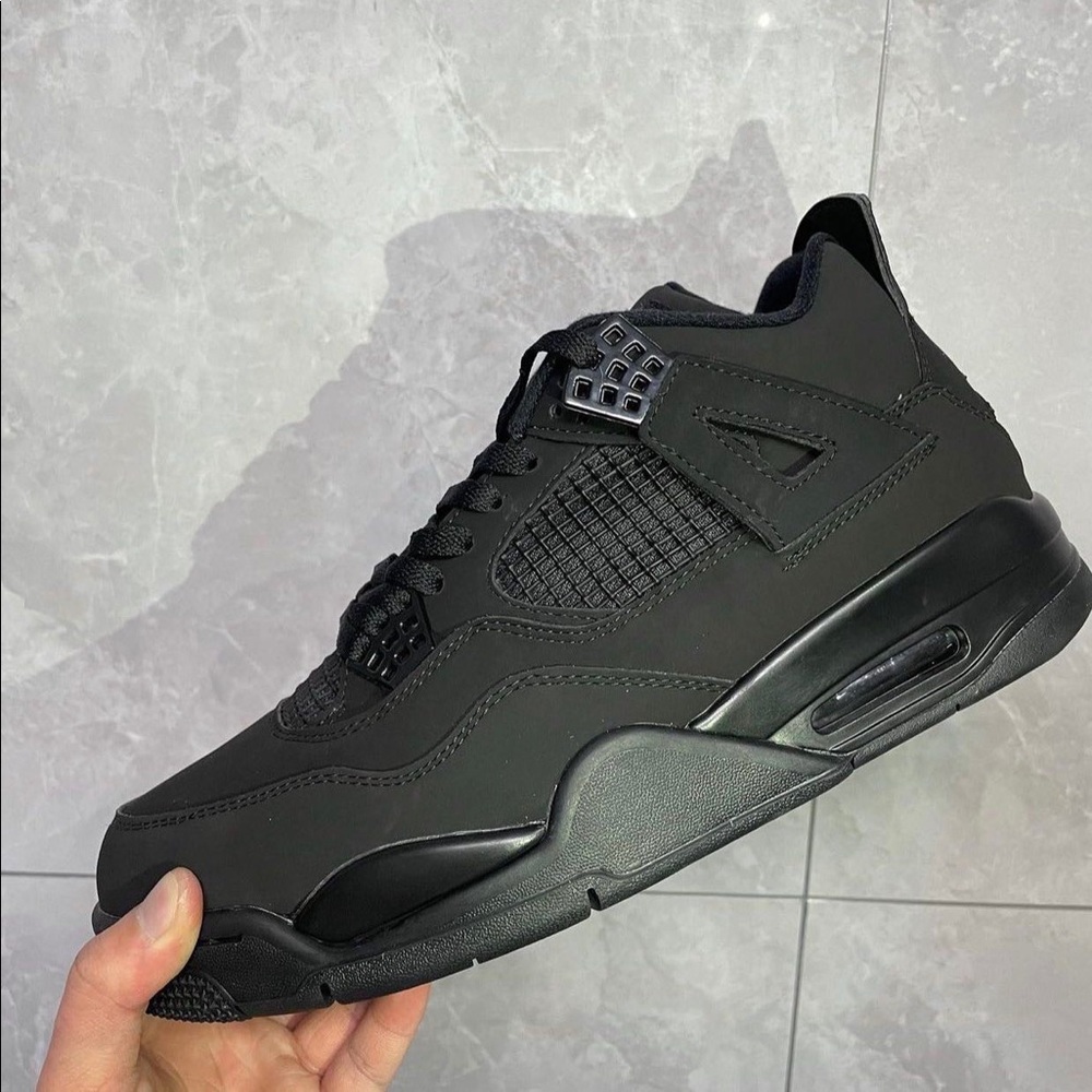 Jordan 4 black cats